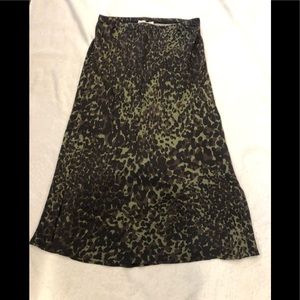LOVE STITCH Kakhi MIdi Skirt
